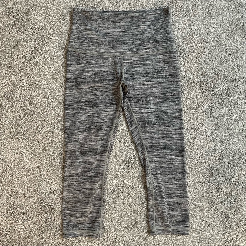 Lululemon Athletica Align Crop Women's Size 8 Marled Gray 26 x 22 Leggings